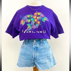 Y2K Hawaii Graphic Tshirt